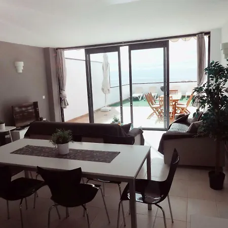 Penthouse Ocean View 公寓 *